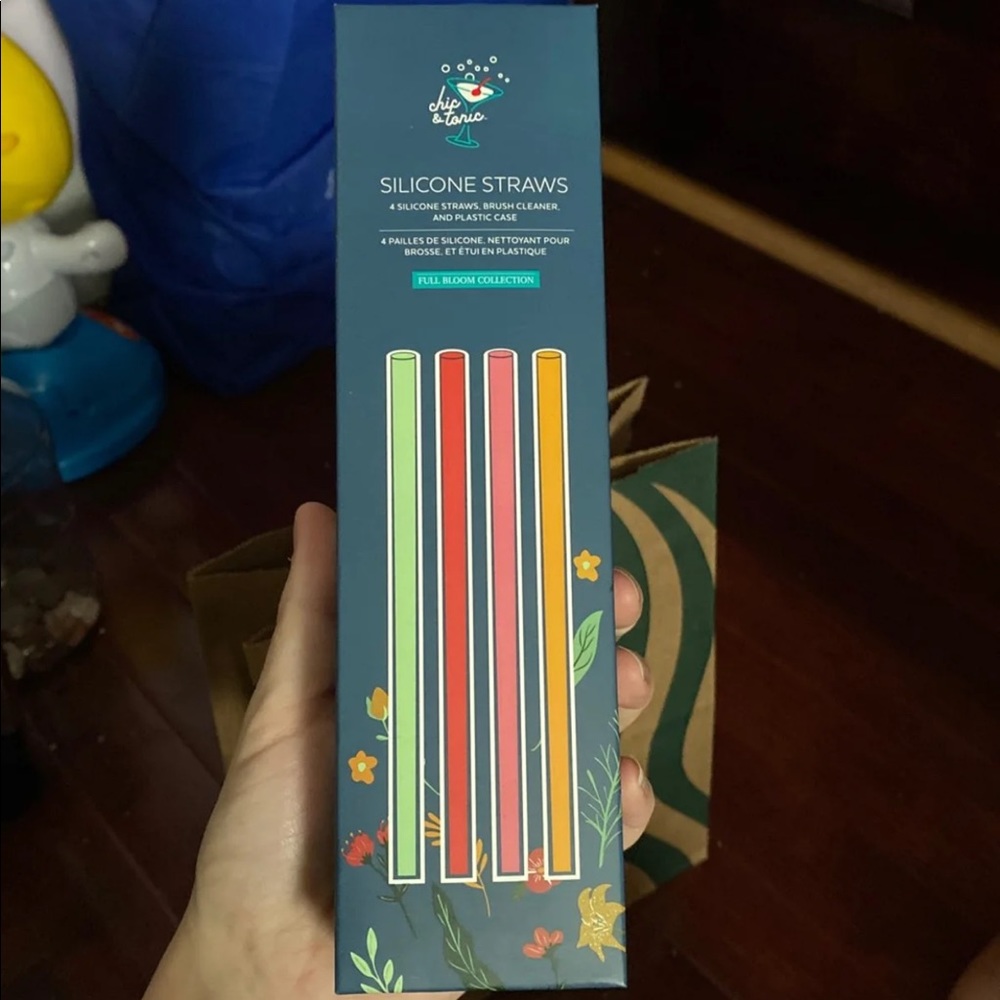 Silicone straws